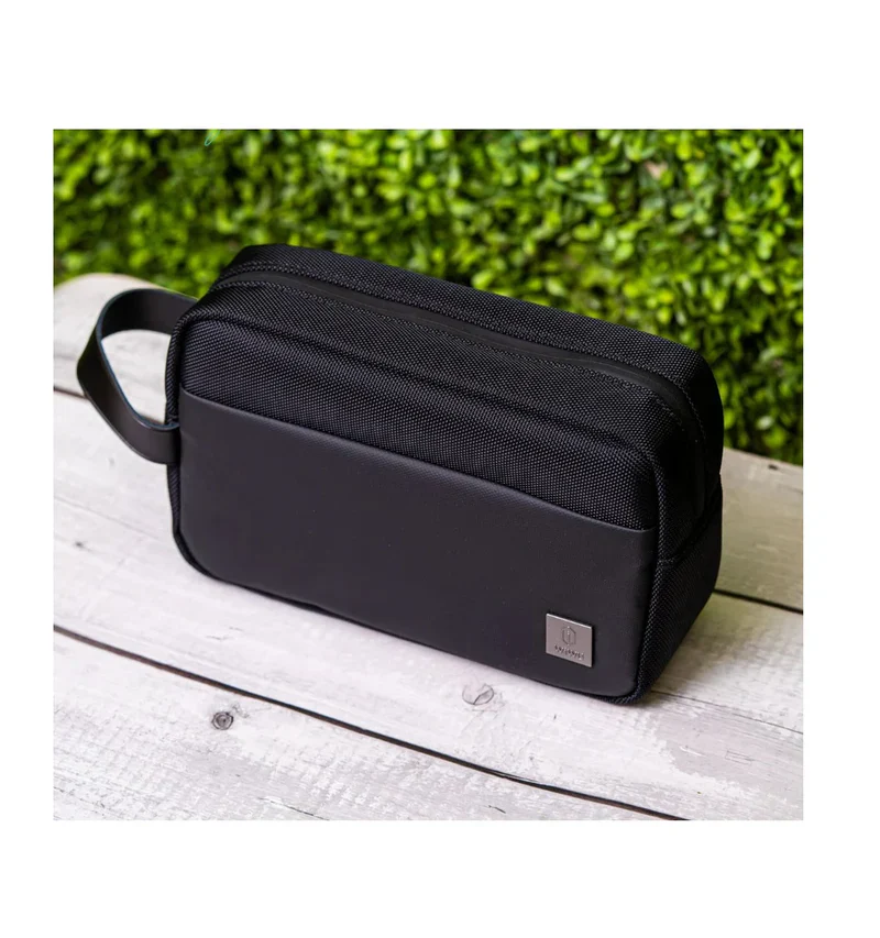 Metris Travel Pouch